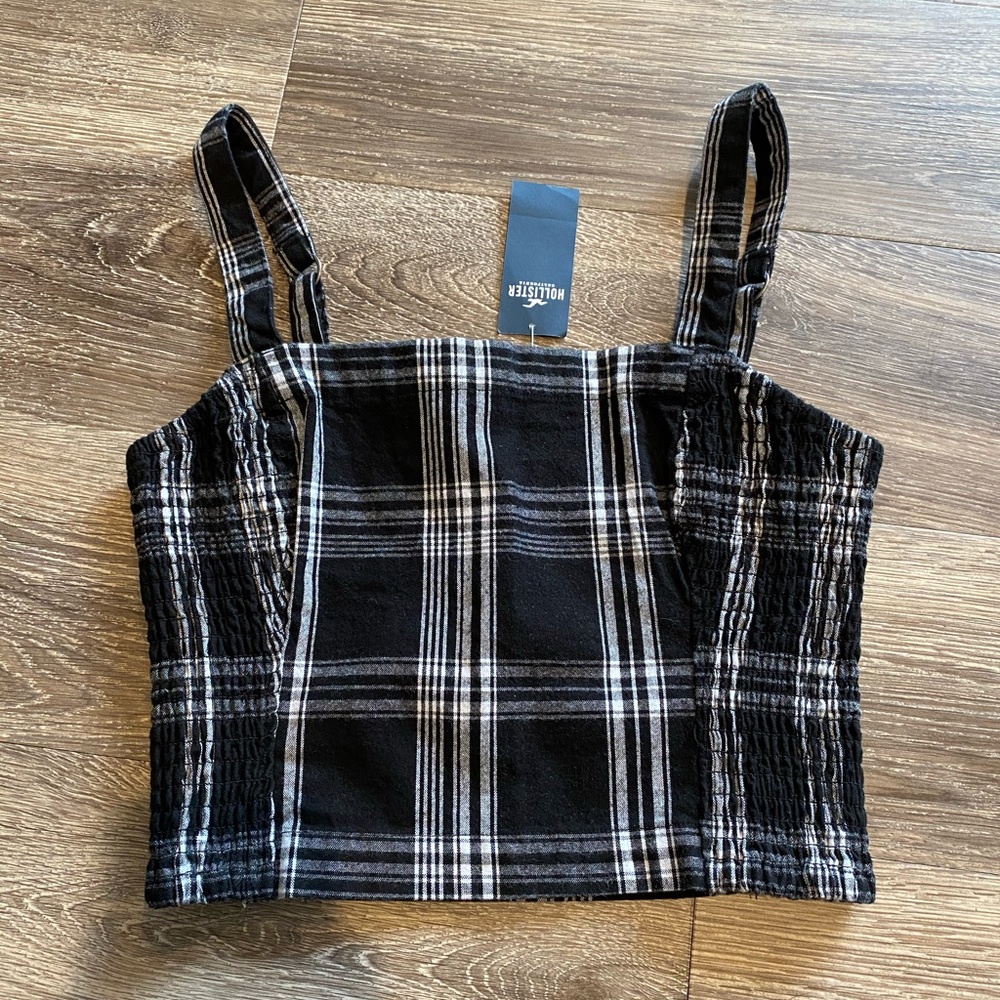 Hollister Crop Top